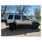 2005 JEEP LIBERTY SPORT *4x4* (NO RESERVE)