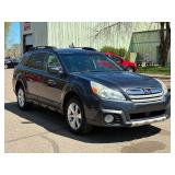 2013 SUBARU OUTBACK 2.5I LIMITED *1 Owner | All Wheel Drive* (NO RESERVE)