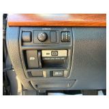 2013 SUBARU OUTBACK 2.5I LIMITED *1 Owner | All Wheel Drive* (NO RESERVE)