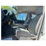 2010 NISSAN ROGUE S *All Wheel Drive* (NO RESERVE)