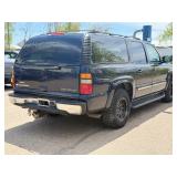 2004 CHEVROLET SUBURBAN 1500 LT (NO RESERVE)
