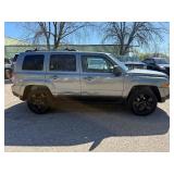 2013 JEEP PATRIOT LATITUDE *129k Miles* (NO RESERVE)