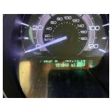 2010 LINCOLN MKZ *All Wheel Drive* (NO RESERVE)