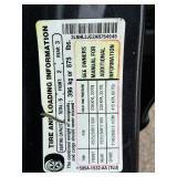 2010 LINCOLN MKZ *All Wheel Drive* (NO RESERVE)