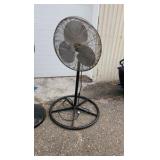 Pedestal Fan