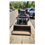 Toro® Dingo TX-1000 Narrow Track Vertical Lift