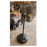 Pedestal Fan