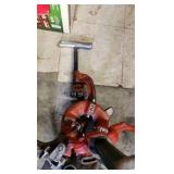 Ridgid® 300 Series Pipe Threader with Filings Bucket