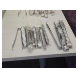 Tongs