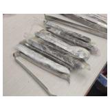 Tongs