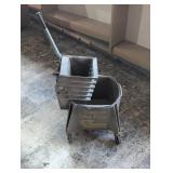 Commercial Rubbermaid Mop Bucket with Ringer