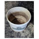 Large Poly Feed Bucket - Horse Farm