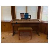 Yamaha Portable Keyboard with bench