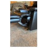FLEXSTEEL Recliner H 40” x L 3’ x W 34”