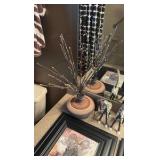 (3) pictures, potted light tree, and (2) giraffe