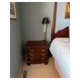 3-Piece Bedroom Suite Queen Anne Style cherry finish