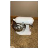 Kitchen Aid stand mixer