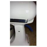 Kitchen Aid stand mixer