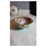 Vintage porcelain pieces