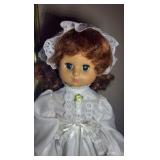 (4) vintage porcelain dolls