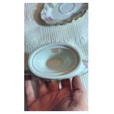 Vintage porcelain pieces