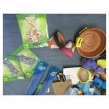 Garden decor lot...
