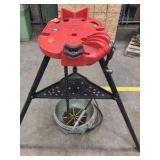 RIDGID 460-6 TRISTAND Chain Vise; RJ-68 pipe stands