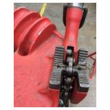 RIDGID 460-6 TRISTAND Chain Vise; RJ-68 pipe stands