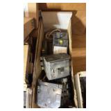 Circuit breaker switches