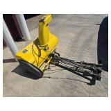 John Deere LX288 With GT235 Hood