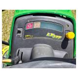 John Deere LX277 Lawn Tractor