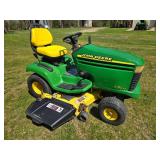 John Deere LX277 Lawn Tractor