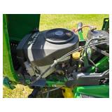 John Deere LX277 Lawn Tractor
