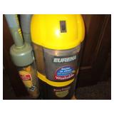 Eureka WideTrack Altima vacuum clea...