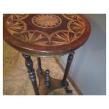 Vintage Decorative wood round side ...