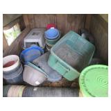 Lot of assorted planters in a varie...