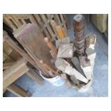 Assortment of wood fish, wall hangi...
