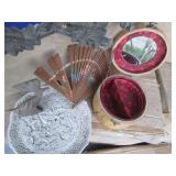 Assortment of wood fish, wall hangi...
