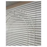 Metal Curved Arch (WHITE)