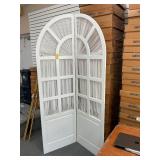 Sunlight Backdrop Divider