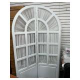 Sunlight Backdrop Divider