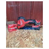 Milwaukee M12 Cordless Cable Stapler & Staples