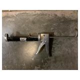 Caulk Guns & Tips