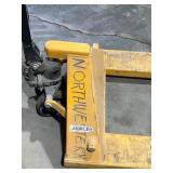 Manual 4,000lb Pallet Jack