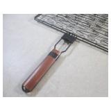 (EW1) 2 Campfire Cookers with Handl...