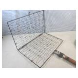 (EW1) 2 Campfire Cookers with Handl...