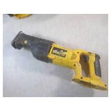 (EW4) DeWalt 18V Crordless 6 1/2" C...