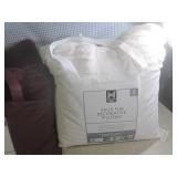 (G-1) ) 2 - 2-Packs of Faux Fur Dec...