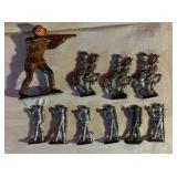 Vintage group of 10 tin-lead soldiers