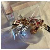 Group of 6 Dept 56 1990 peace on earth glass Christmas ornaments